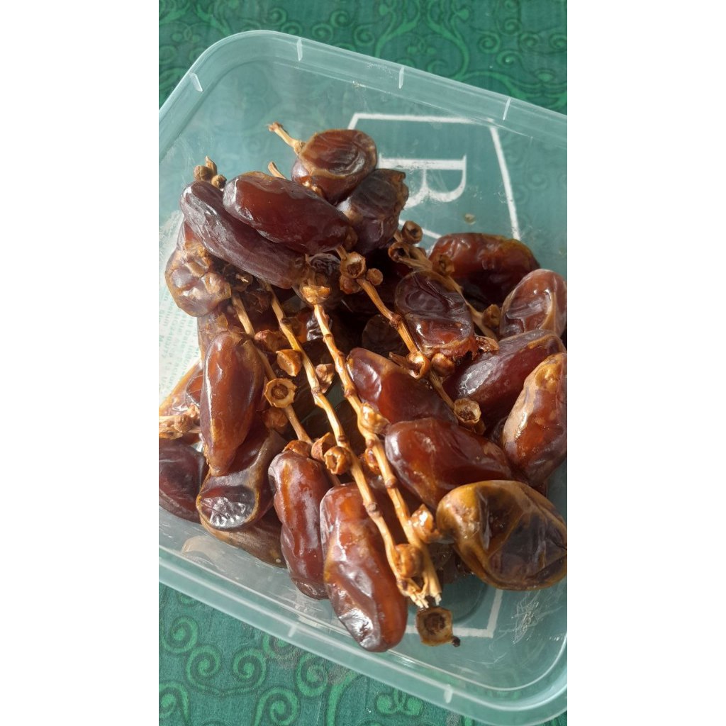 

KURMA TUNISIA TANGKSI 500 gr DEGLET