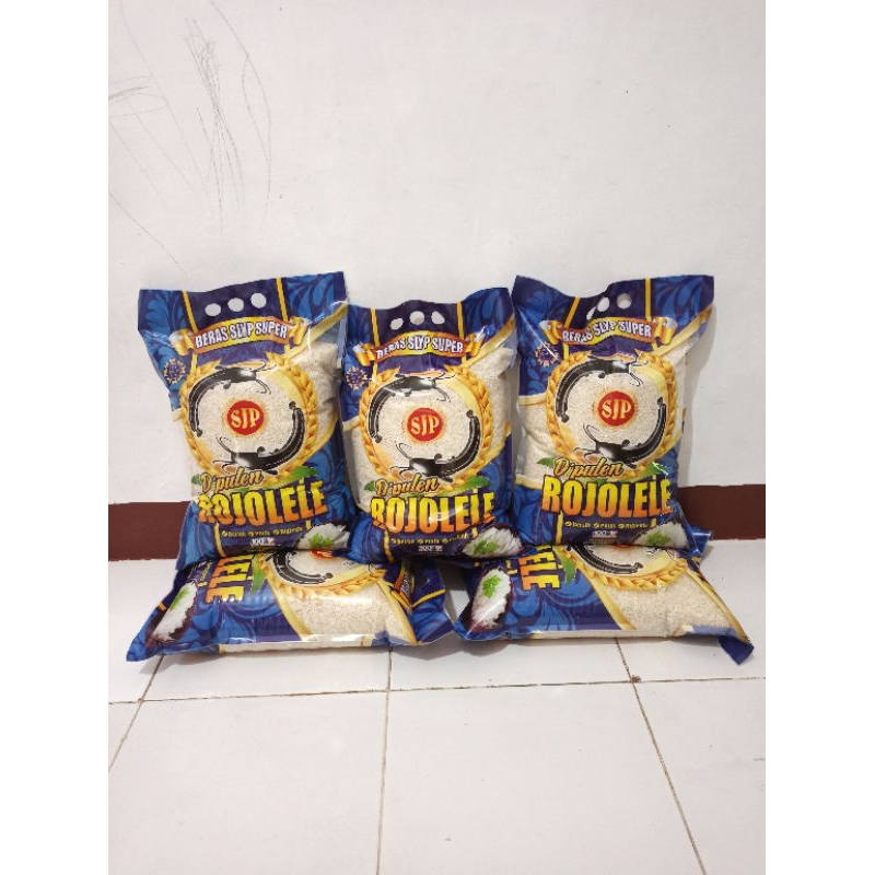 

Beras Rojolele Kualitas PREMIUM kemasan 5Kg