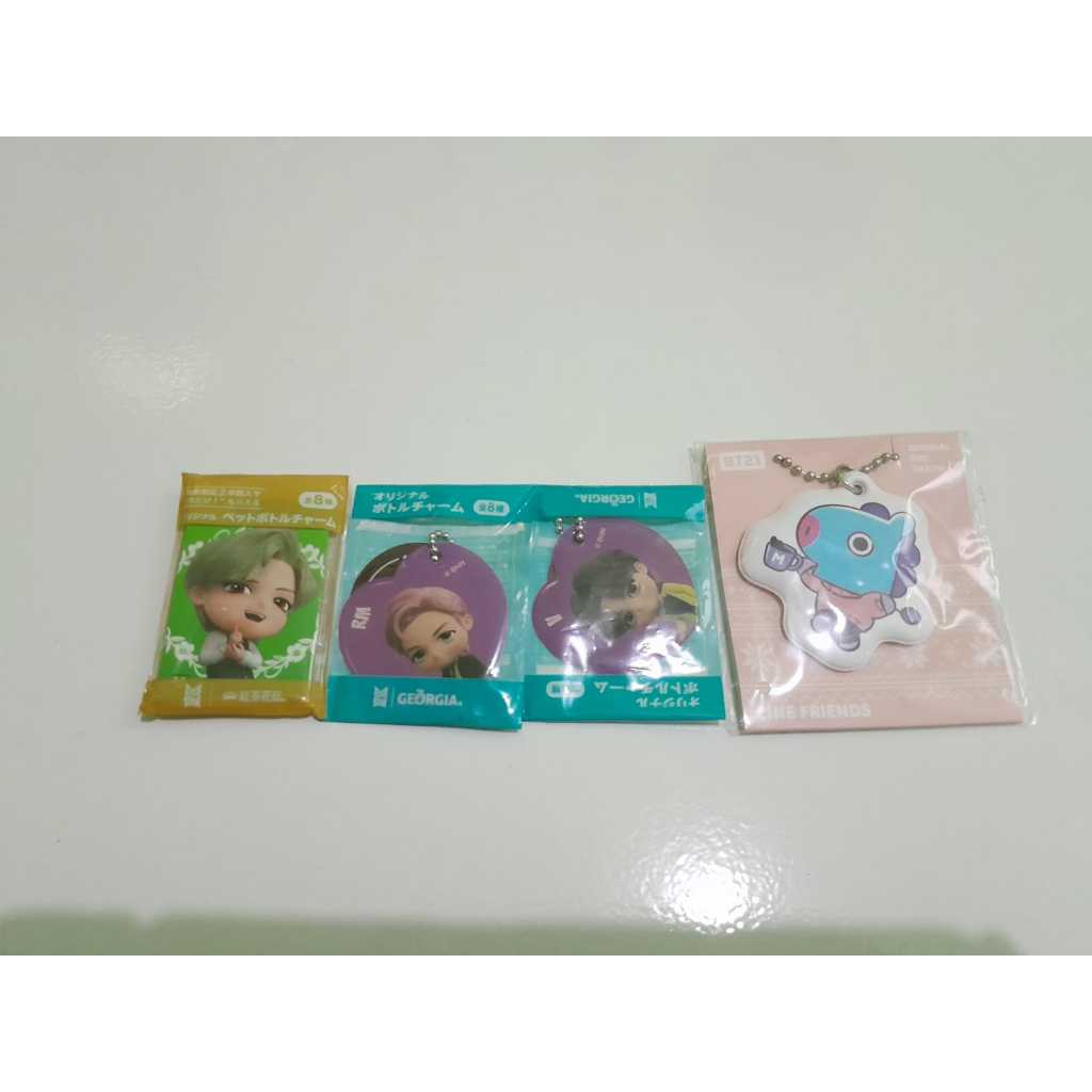 [Ready] Official Keychain Keyring Gantungan Kunci BT21