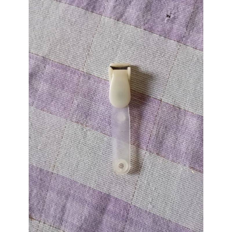 

Penjepit jepitan ID Card Name tag kerang cokelat