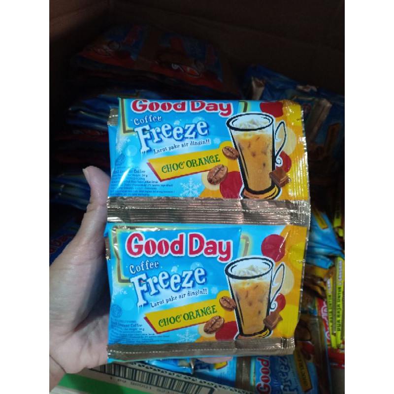 

Good Day Freeze Kopi Instan 1 renteng Chocorange