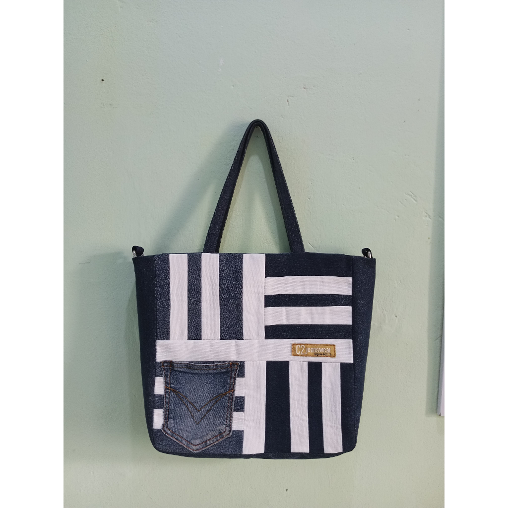 Tas Wanita Handmade Totebag Denim Jeans  Rework Upcycle Bag  - Handmade 100% dysac x Inaravian Offic