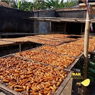 

RB Pisang Sale basah PREMIUM 500 GRAM & 1 KG Sale Basah Pisang Sale Sale Pisang Cemilan Sehat Honey
