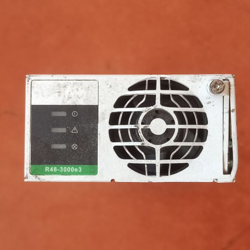 Power Supply PSU Switching Vertiv R48-3000e3 Output 53,5 Volt / 60 Ampere / 3000 Watt