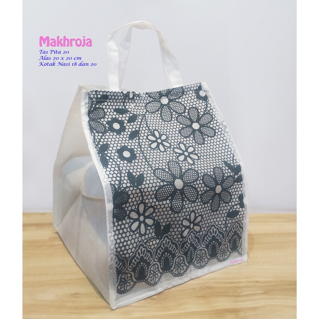 

Tas Hajatan Goodie Bag Pita Kotak 20 Batik Kembang RFB