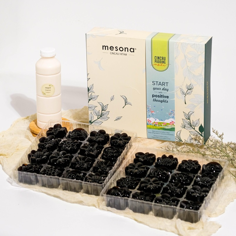 

RB Hampers Mesona Cincau Hitam Pudding Mini (Dengan Box)