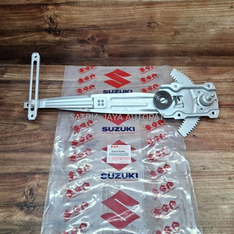 WINDOW REGULATOR PUTARAN KACA RH KANAN DEPAN SUZUKI FUTURA T120SS 1PCS ORIGINAL SUPERPAT MOBIL