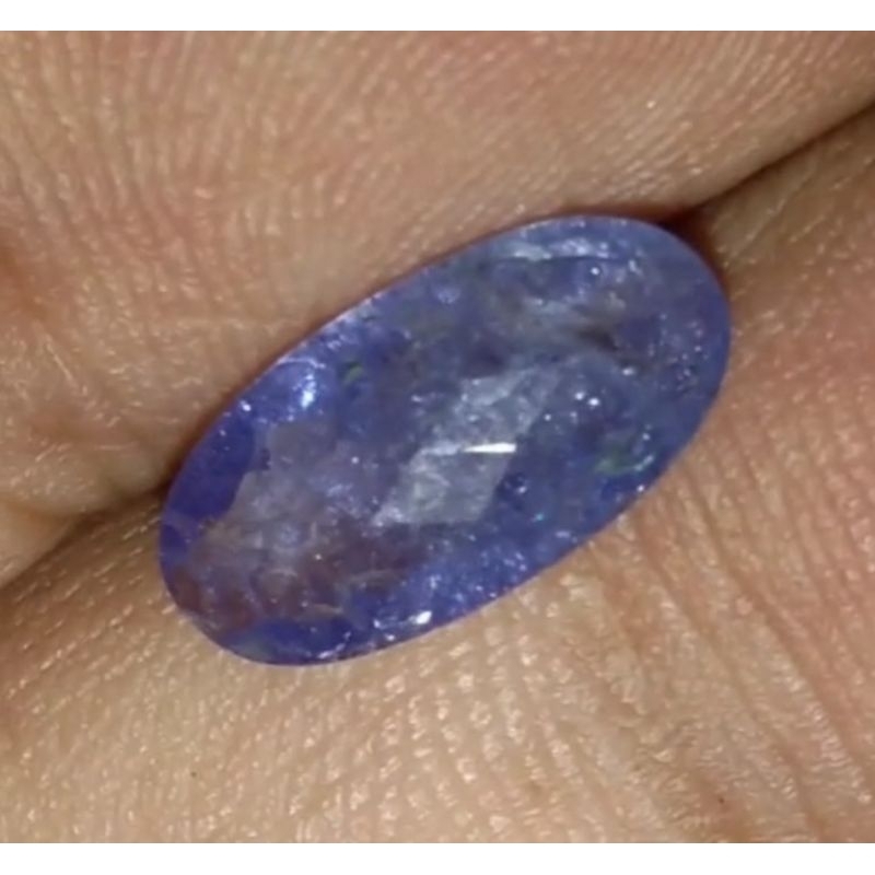 natural tanzanite. 2ct