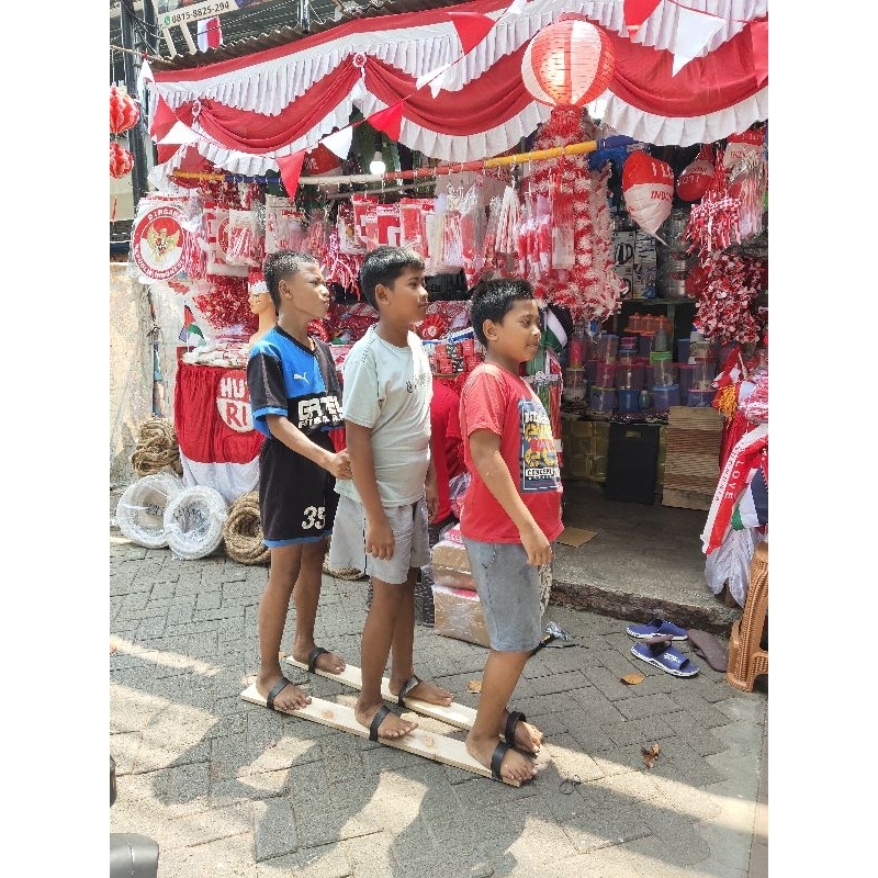 BAKIAK DAN KARUNG GONI GONY KARUNG UNTUK LOMBA BAKIAK LOMBA BAKIAK UNTUK DEWASA BAKIAK DEKORASI HUT 