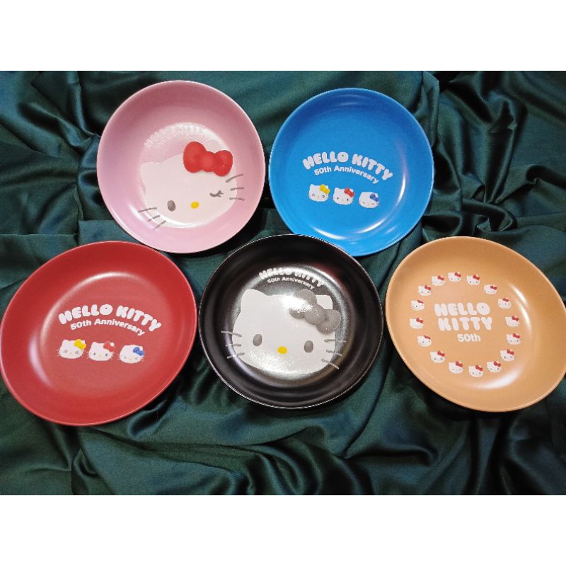 Piring Hello Kitty ( limited edition Yogya Griya)