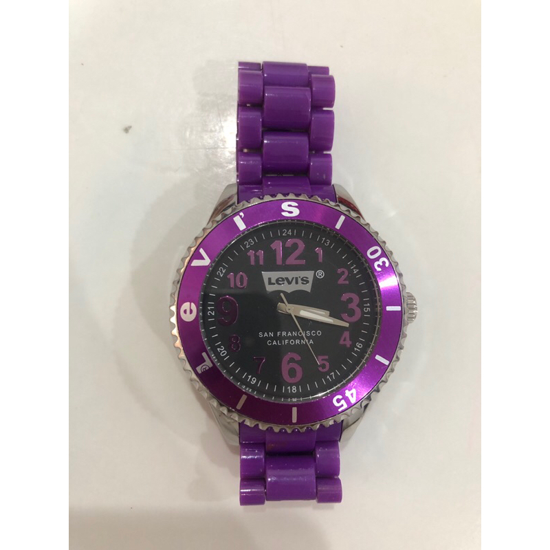 PRELOVED JAM TANGAN - LEVIS