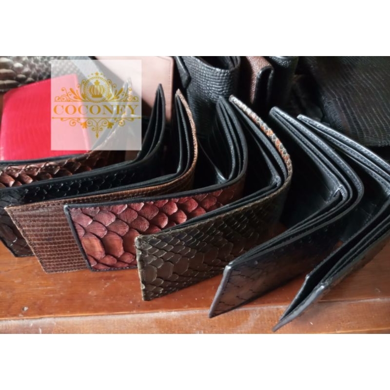 Dompet Pria Kulit Asli / Kulit Asli Ular / Kulit Asli Ikan Pari / Kulit Asli Biawak / Kulit Asli Bua