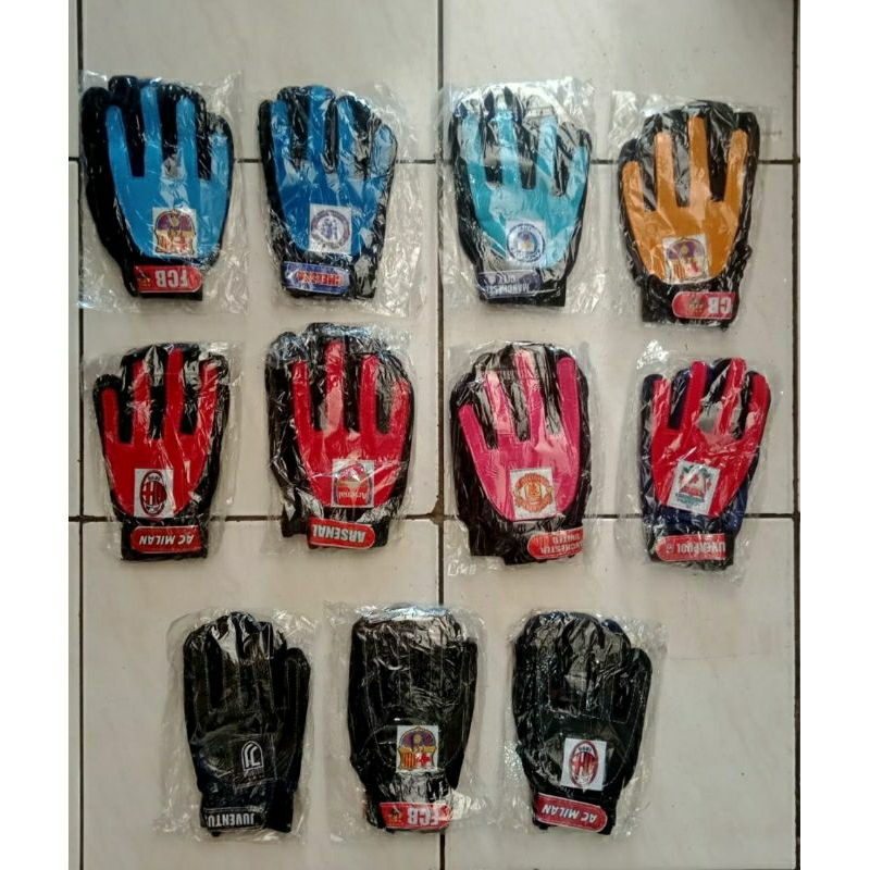 SARUNG TANGAN KIPER ANAK (BOLA / FUTSAL)
