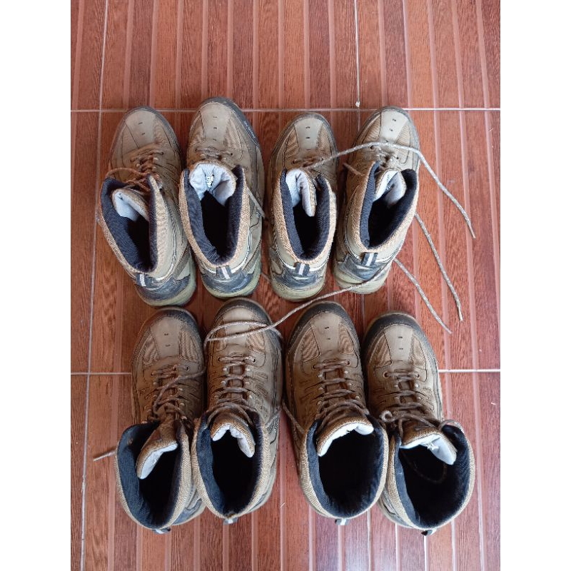 sepatu air protec second, sepatu gunung waterproof