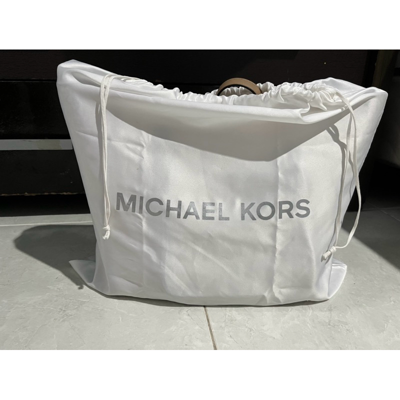 PRELOVED MK CARINE TOTE ORI