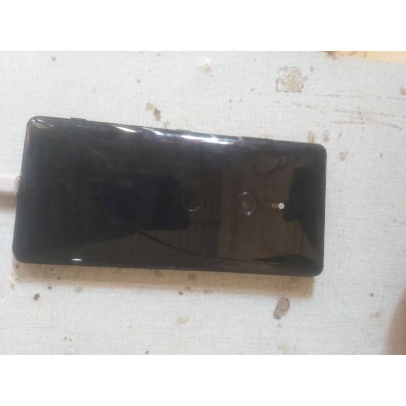 sony xz3 minusan