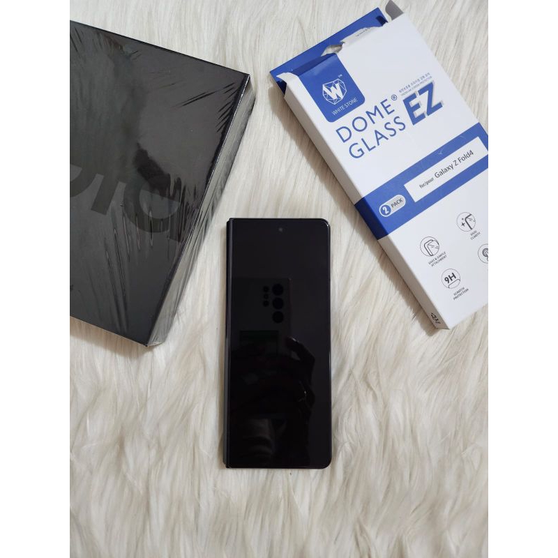 Second Samsung Galaxy z fold 4