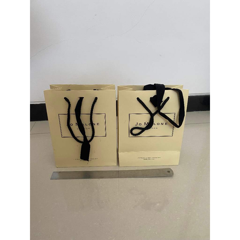 

PAPER BAG TAS KERTAS JO MELONE PARFUME ASLI ORIGINAL ORI KONTER COUNTER SHOPPING BAG