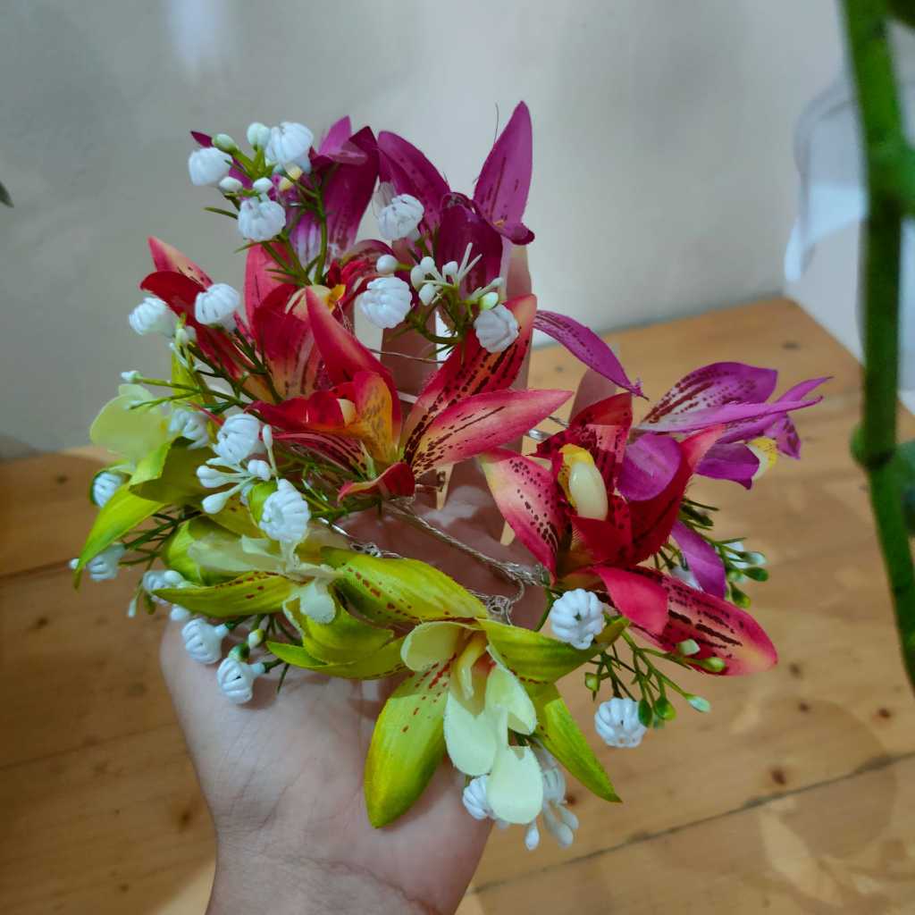 SEMANGGI BUNGA ANGGREK KATALIA