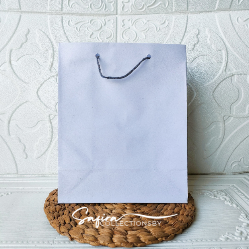 

PAPERBAG PUTIH POLOS UK 20 × 11,5 × 25 TAS KADO TAS KERTAS PAPERBAG MURAH KANTONG KERTAS