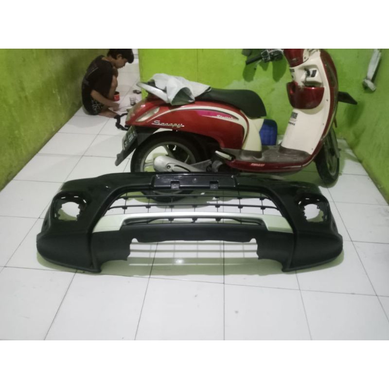 bemper depan pajero tahun 2014