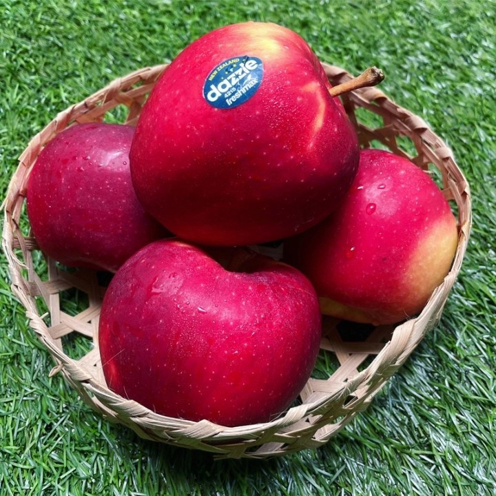 

BUAH APEL DAZZLE NEW ZELAND FRESH MANIS PER KG
