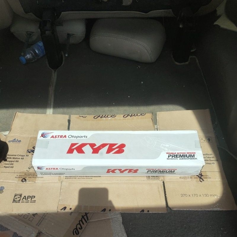 KYB premium