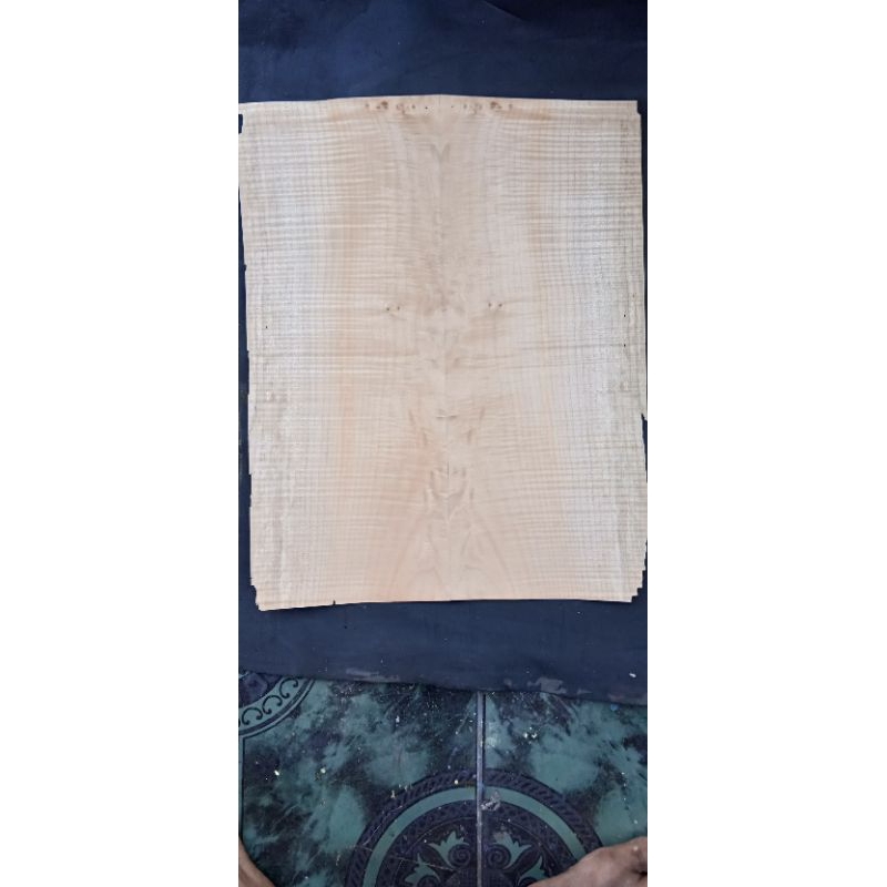 veneer quilted maple