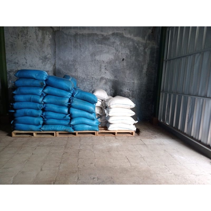 

Garam Kasar 1 karung
