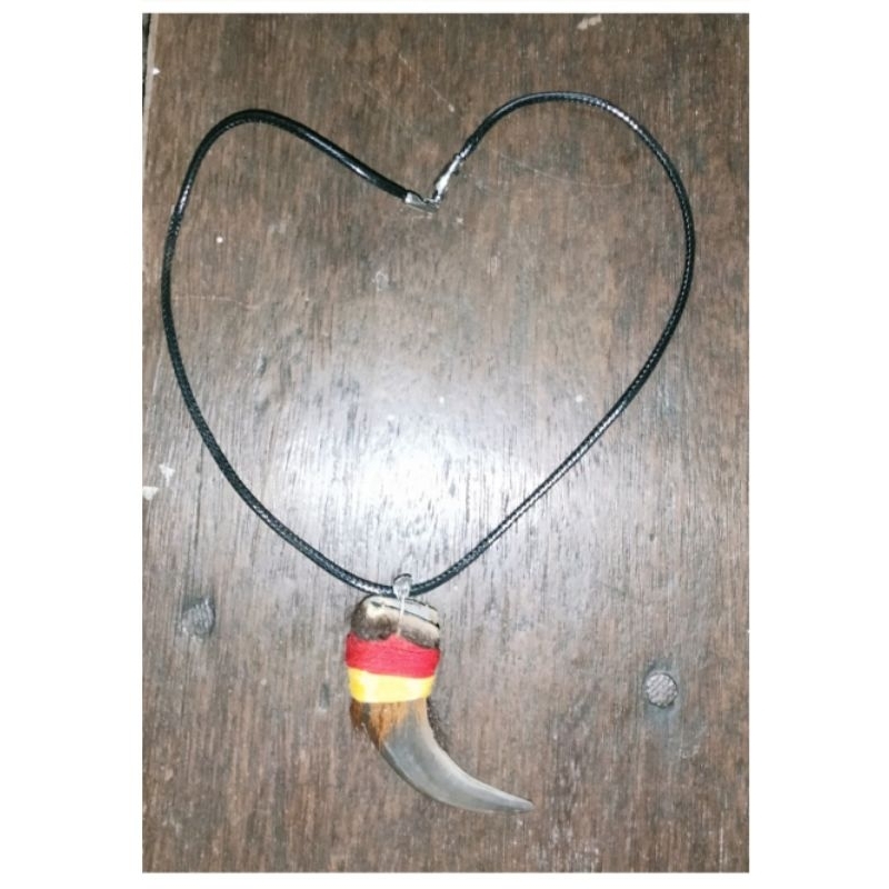 Kalung Kuku Macan