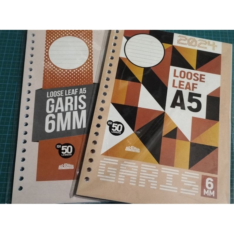 

Loose leaf isi binder A5 bergaris 6mm Adz Dzahabi Buku Tulis Islami 50 lembar