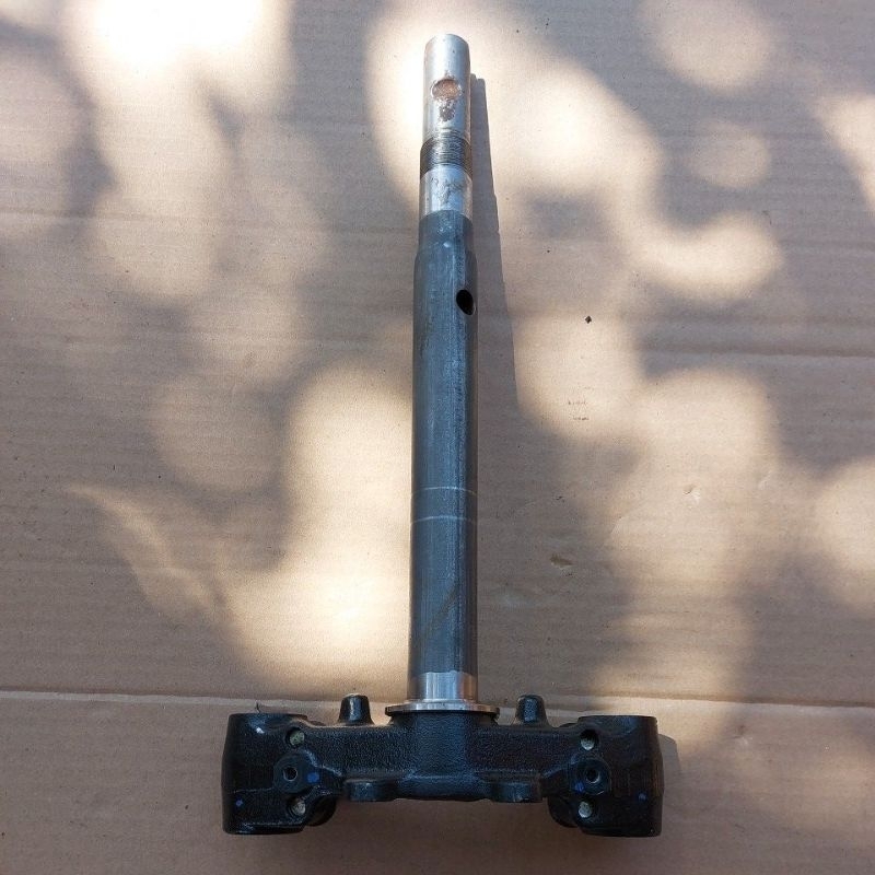 segitiga fork T YAMAHA XEON GT 125, XEON RC 125, XEON 125 KARBU original