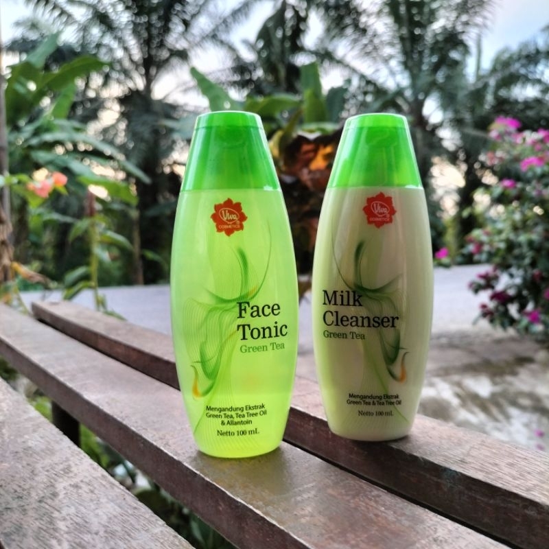 Milk cleanser Dan face tonic Green tea