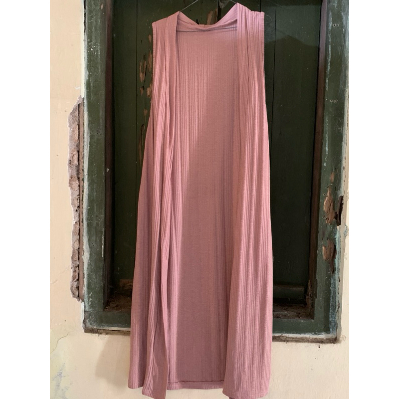 outer pink