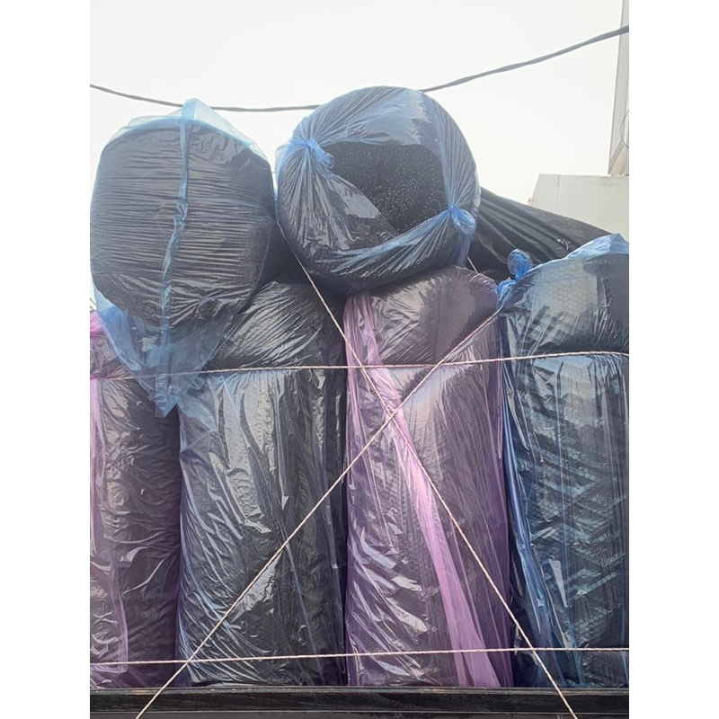 

BUBBLE WRAP HITAM (3KG) MURAH TERPERCAYA!!