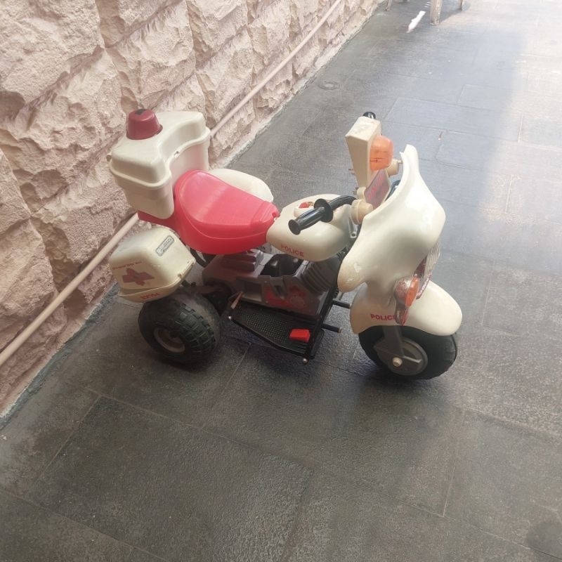 MAINAN MOTOR POLISI POLICE AKI ANAK PRELOVED