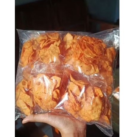 

keripik piatos krispii enak.BISA DI JUAL LAGI