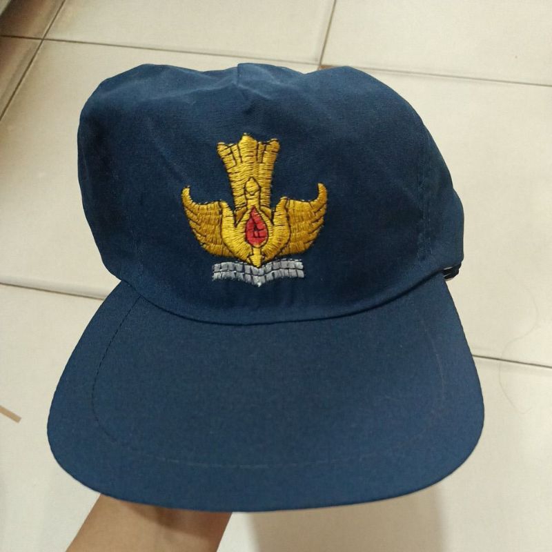TOPI SMP | TOPI SEKOLAH SMP | TOPI BORDIR