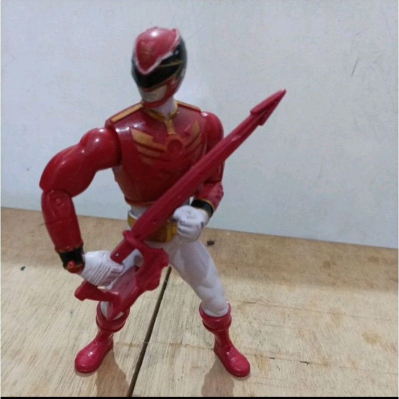 power rangers super megaforce red