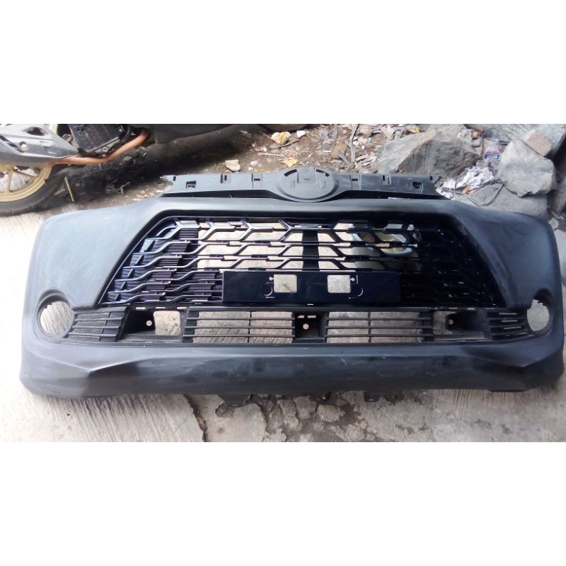 bumper bemper depan avanza veloz 2016 original