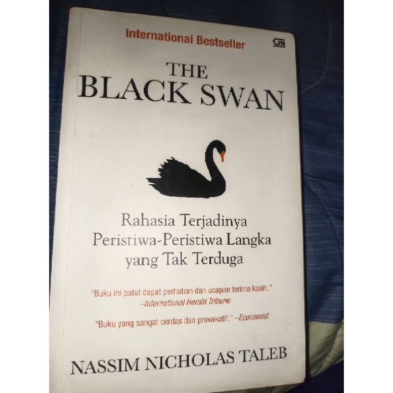 Buku The Black Swan, Buku Yang Sangat Cerdas Dan Provokatif Karena Buktikan Bahwa Hal Yang Terjadi D