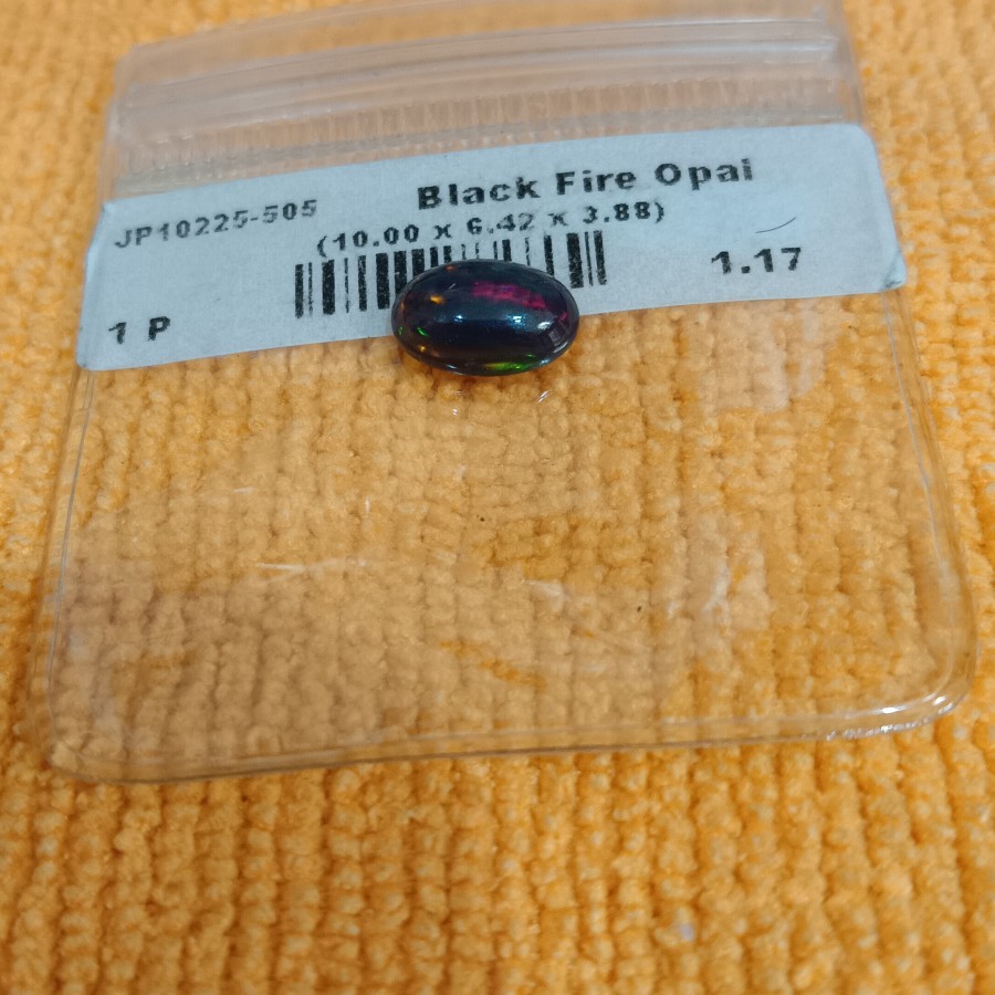 Batu Permata Black Opal Fire Dance Opal Jarong