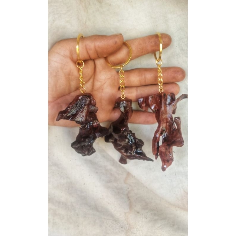 Gantungan Kunci motor mobil tas / DLL bahan kayu rentek/posil terbaru