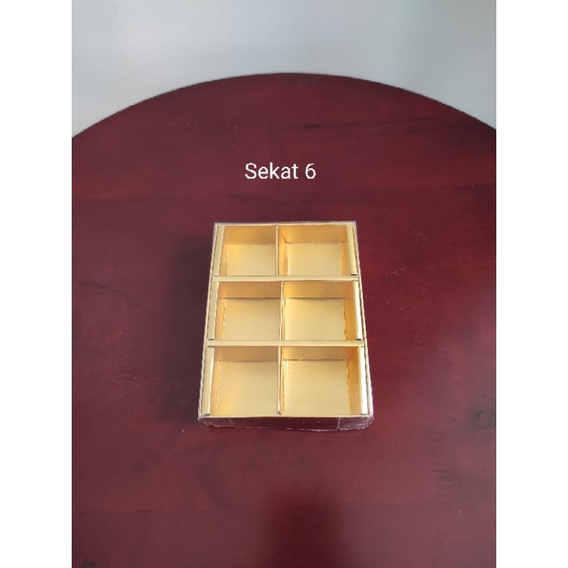 Kotak coklat mini sekat 6