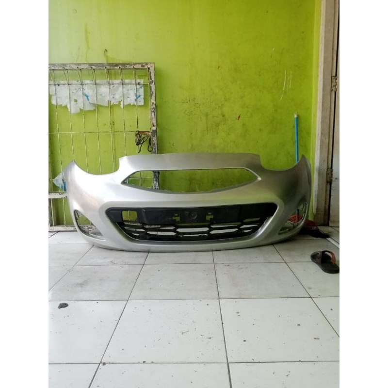 bemper depan Nissan march tahun 2016