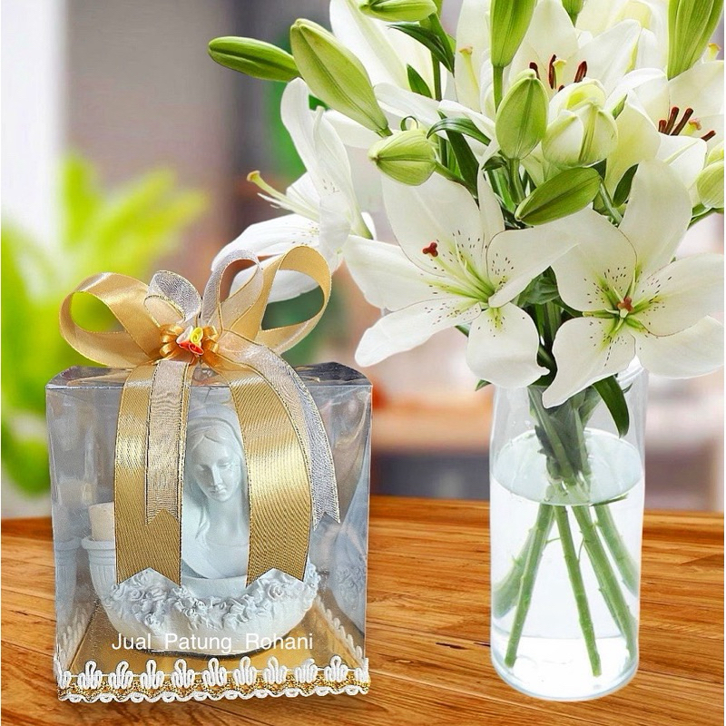 Souvenir Tempat Lilin Yesus Besar