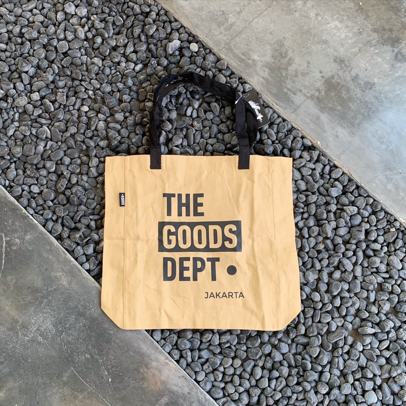 TOTEBAG THE GOODS DEPT JAKARTA CREAM