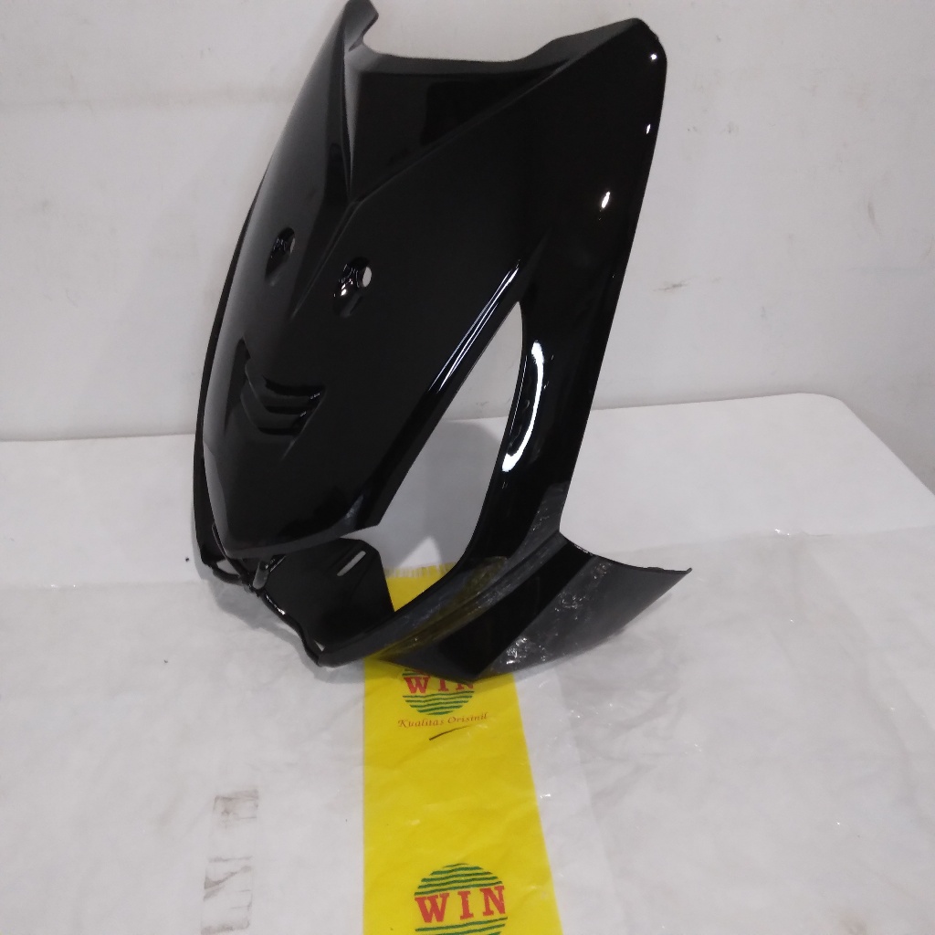 Tameng depan beat karbu hitam