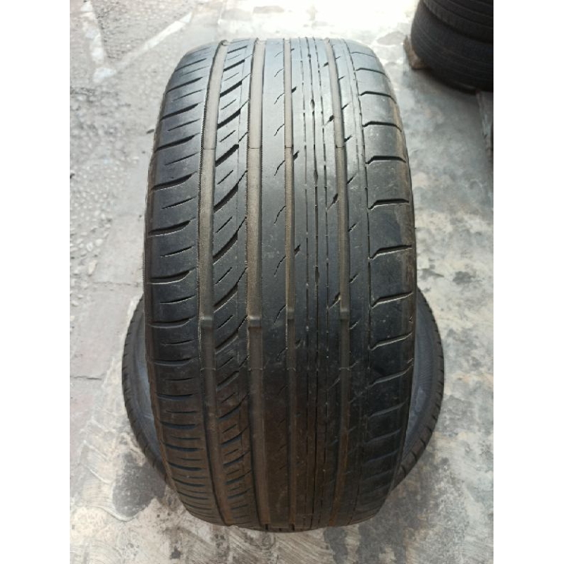 Ban second ban bekas mobil ukuran 235/50 R18