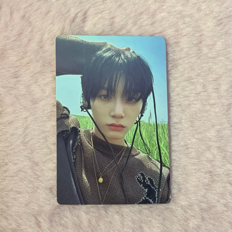 [READ DESC] PC PHOTOCARD BOYNEXTDOOR OFFICIAL LEEHAN RIWOO TAESAN SG24 SEASON'S GREETINGS 2024 WHY A